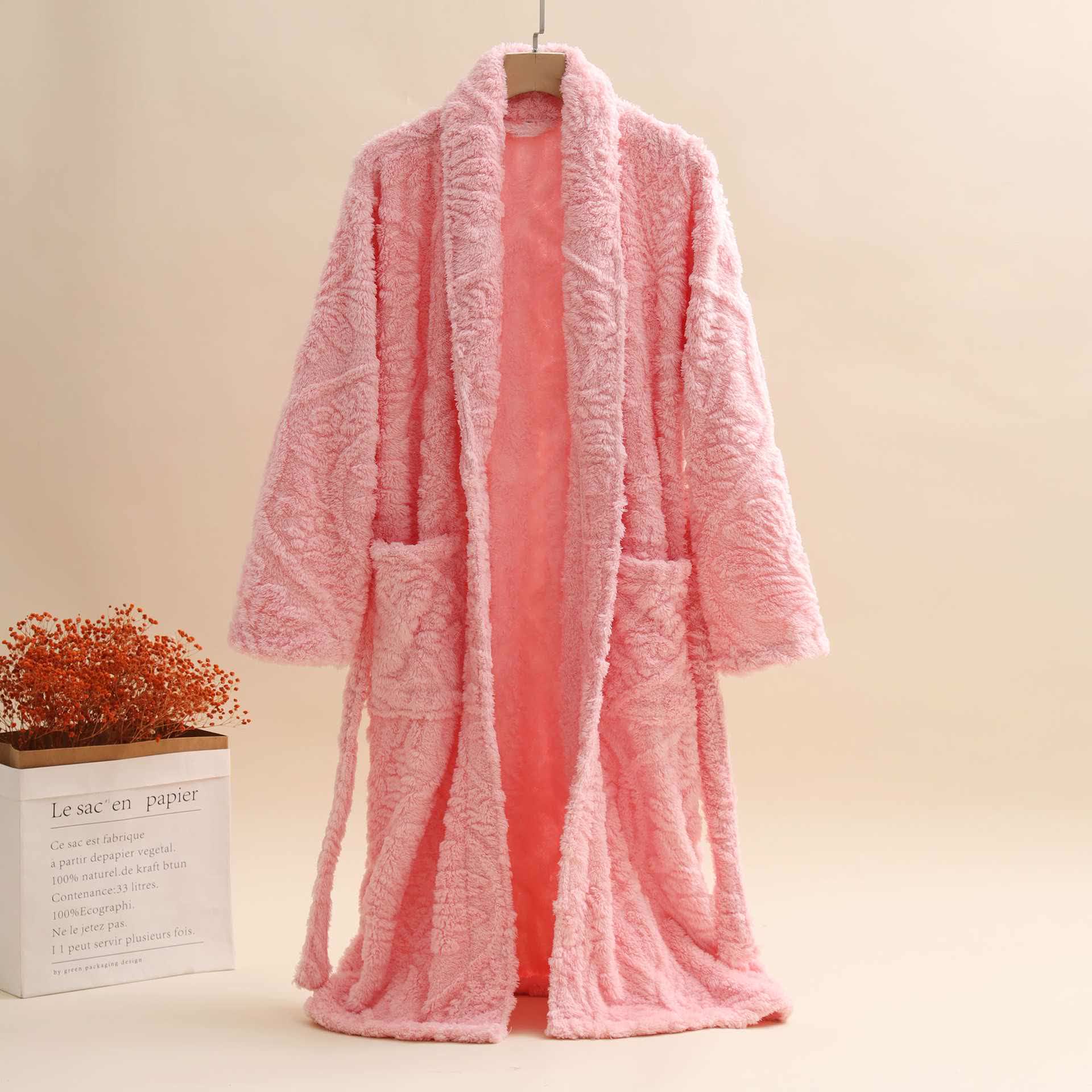 Unisex Retro Jacquard Plush Warm Bathrobe