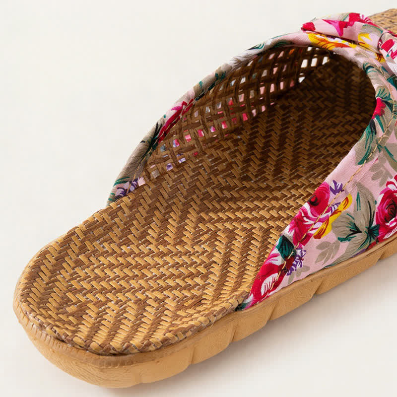 Closed-Toe Woven Rattan House Slippers