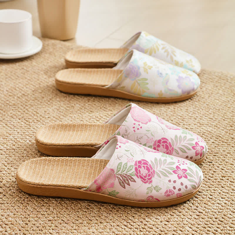 Refresh Floral Closed-Toe House Shoes