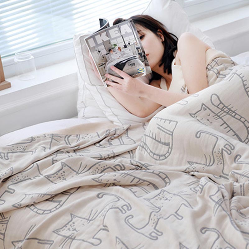 Cat Print Cotton Quilt Reversible Blanket