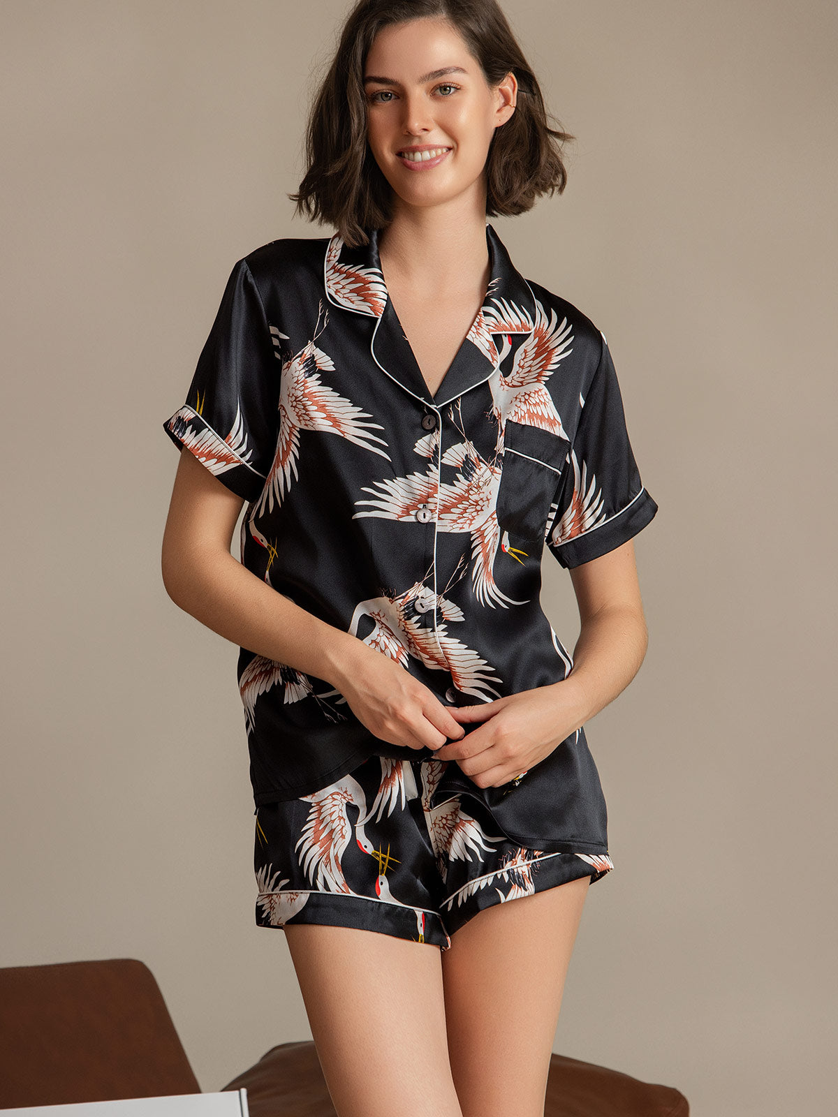 19Momme Women's Pure Silk Crane Print Short Sleeve Pajamas Set