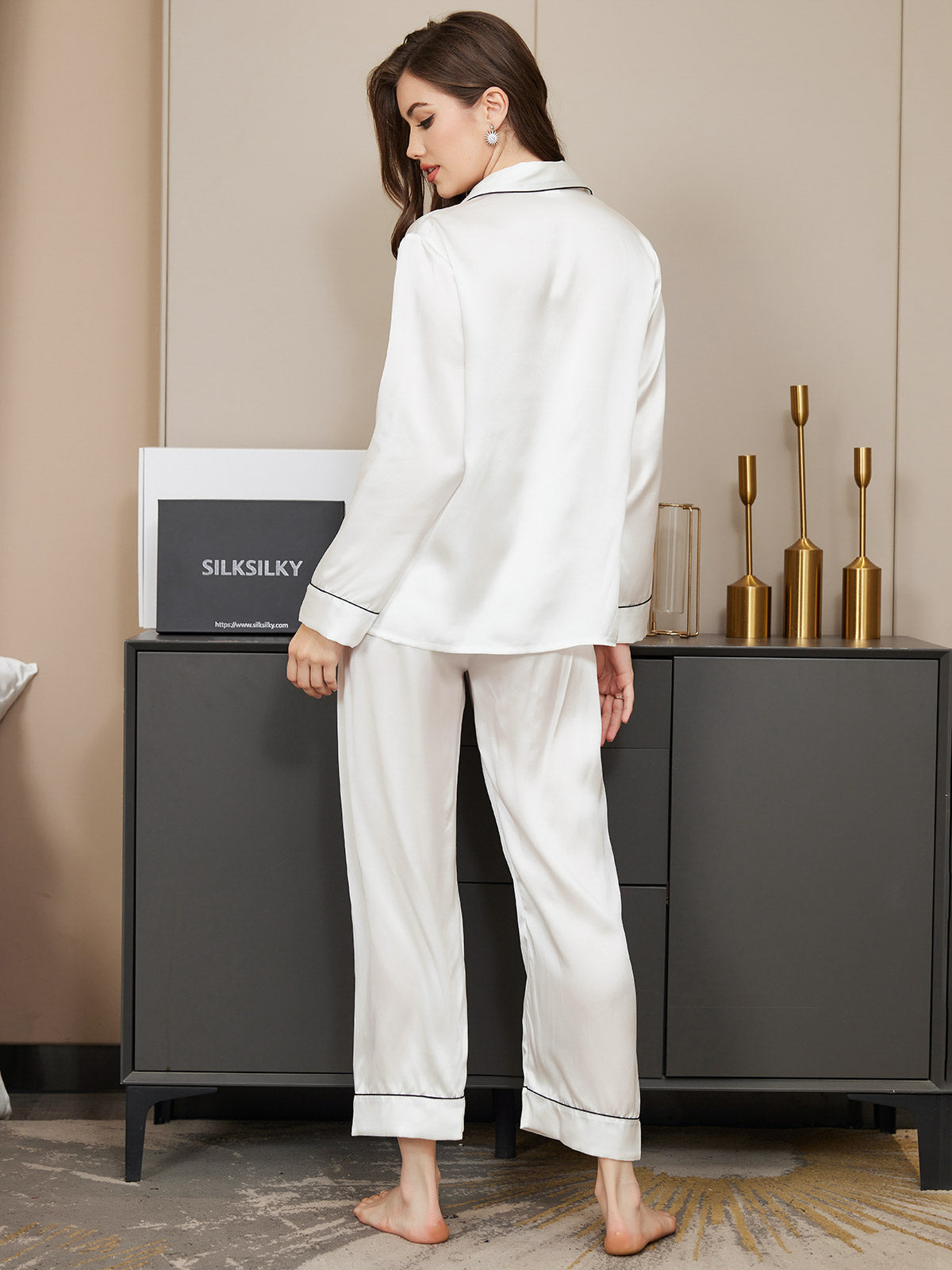 Women's Pure Silk Long Sleeve Button Up Pajamas Set