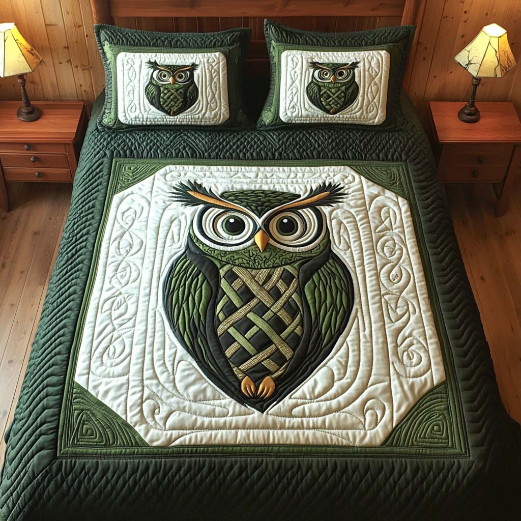 Night Watch 3-Piece Quilted Bedding Set
