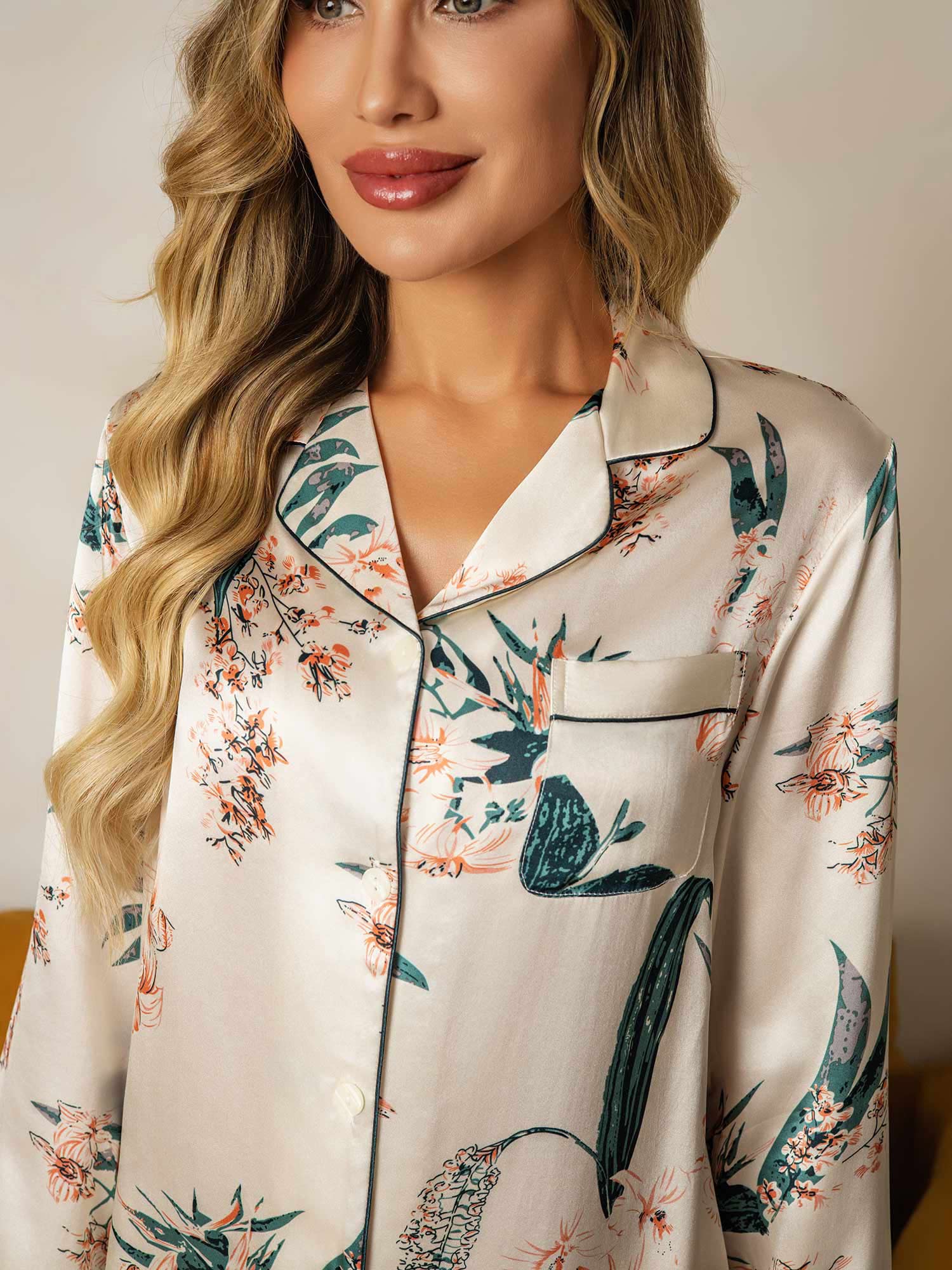 Pure Silk Botanical Print Long Sleeve Women's Pajamas Set With Pants