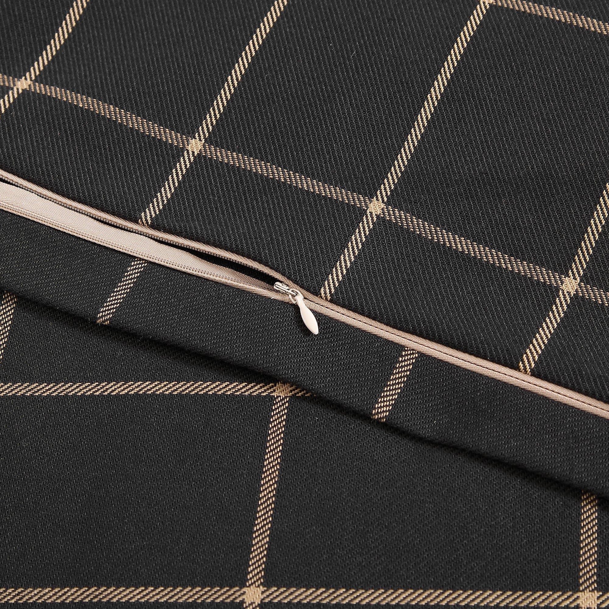 Windowpane Plaid Bedding Set