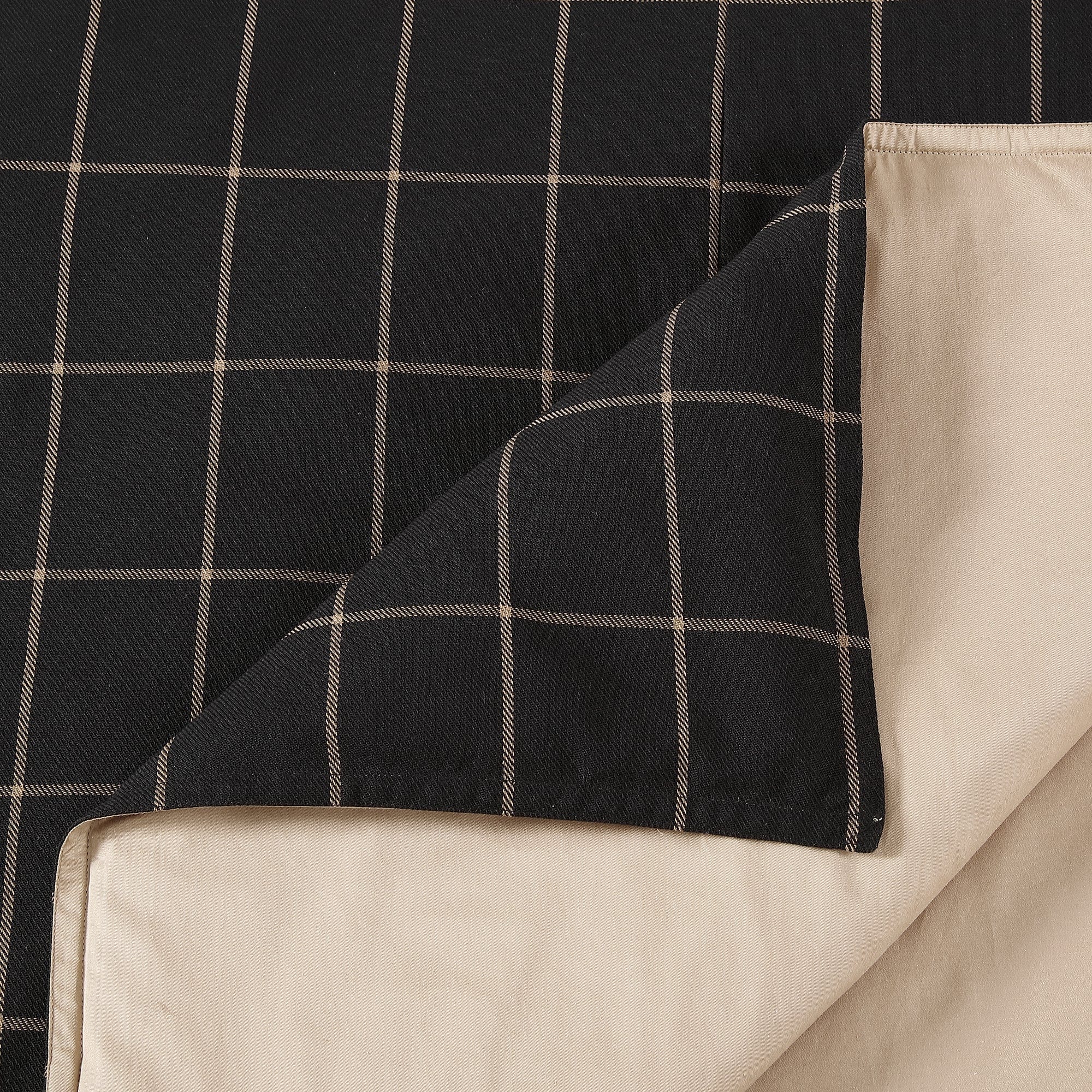 Windowpane Plaid Bedding Set