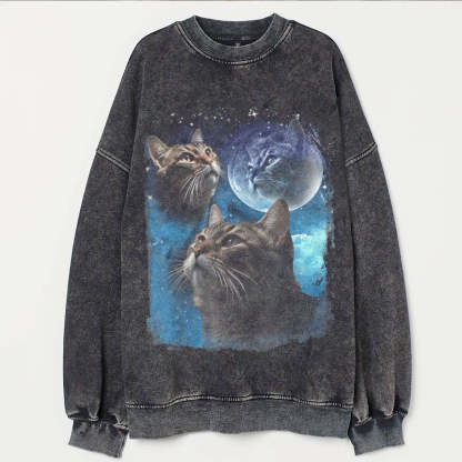 Cat howling at the Moon Vintage Sweatshirt-lovefitte
