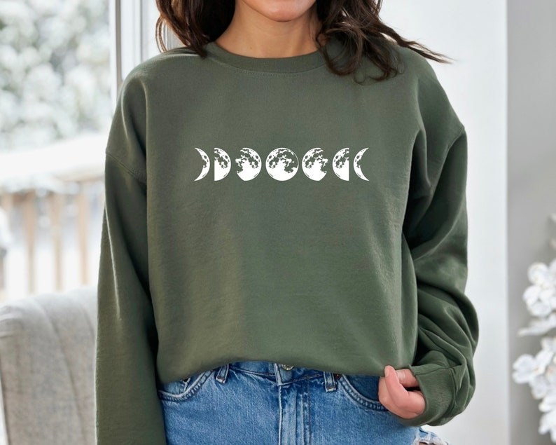 Moon Phase Sweatshirt-lovefitte