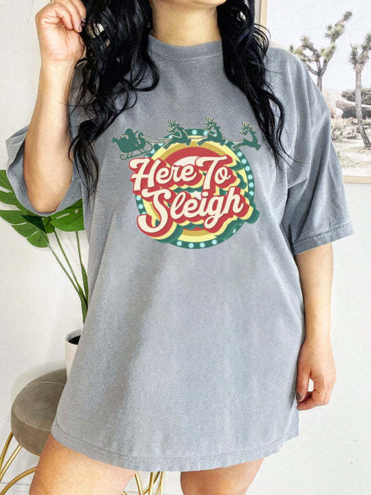Oversized Retro Here To Sleigh Preppy Christmas T-Shirt-lovefitte