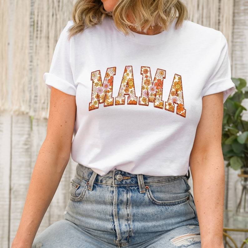 Retro floral Mama T-shirt