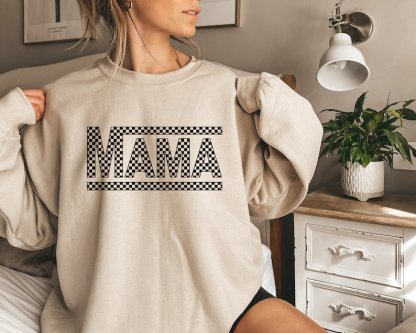 Checkered Retro Mama Sweatshirt