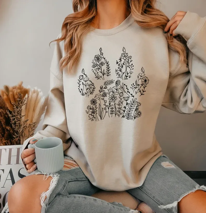Sweatshirt with Dog paw