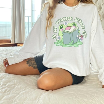 In My Bookish Girlie Era Trendy Crewneck Frog Sweatshir