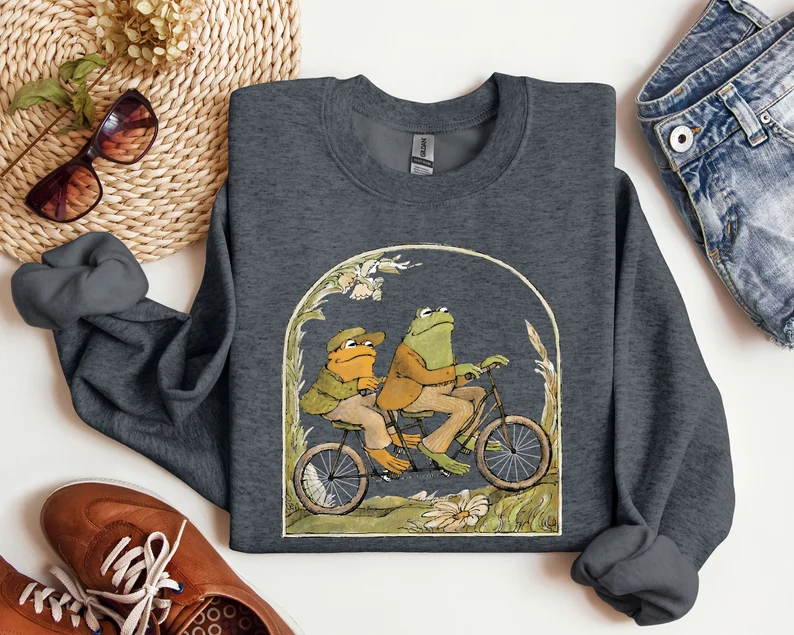 Frog and Toad 90s Graphic Sweatshirt
