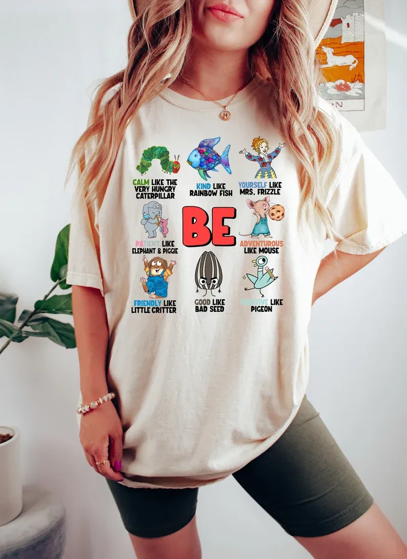 I Still Read Children's Books Teacher T-Shirt