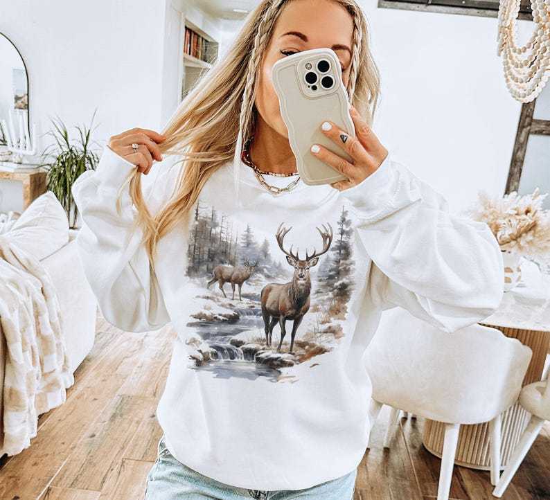 Retro Deer Wilderness Scene Sweatshirt