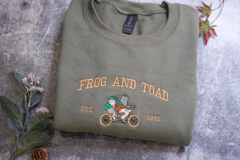 Embroidered Frog And Toad Crewneck