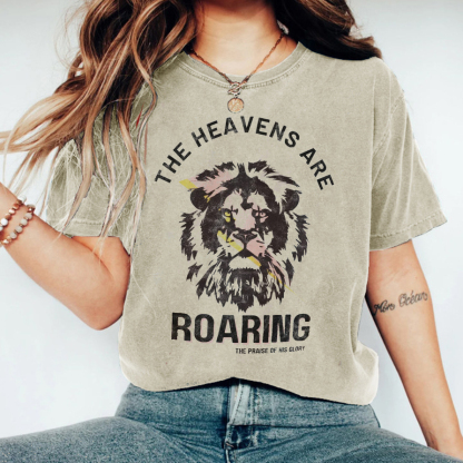 The heavens are roaring T-Shirt-carlalin