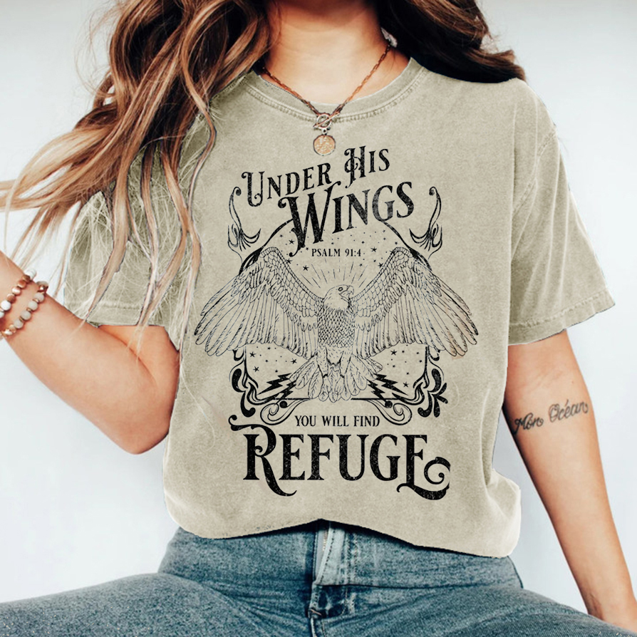 Under his wings you will find refuge T-Shirt-carlalin