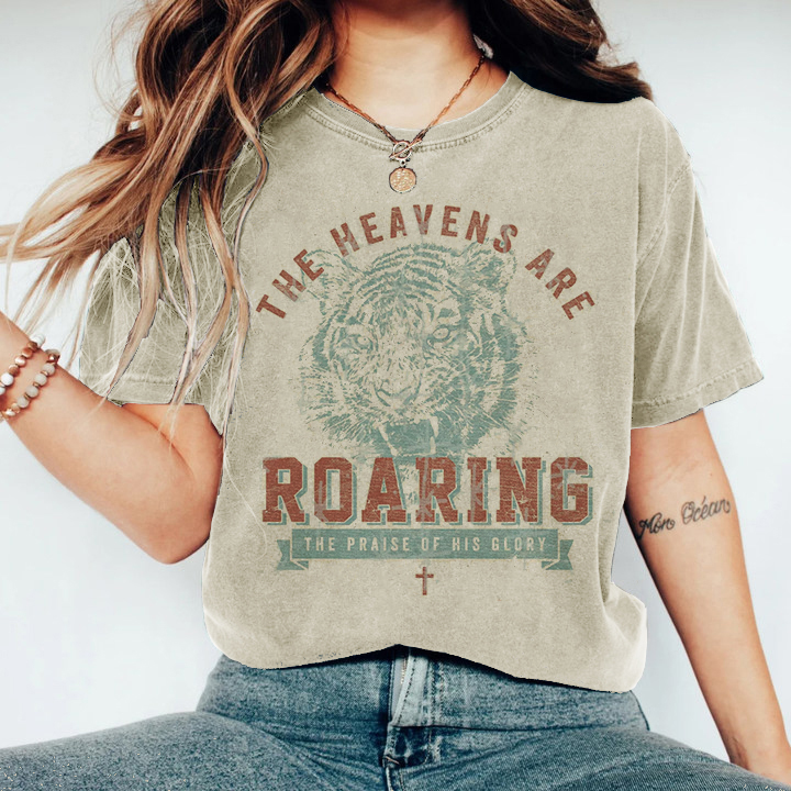 Heavens are Roaring T-Shirt-carlalin