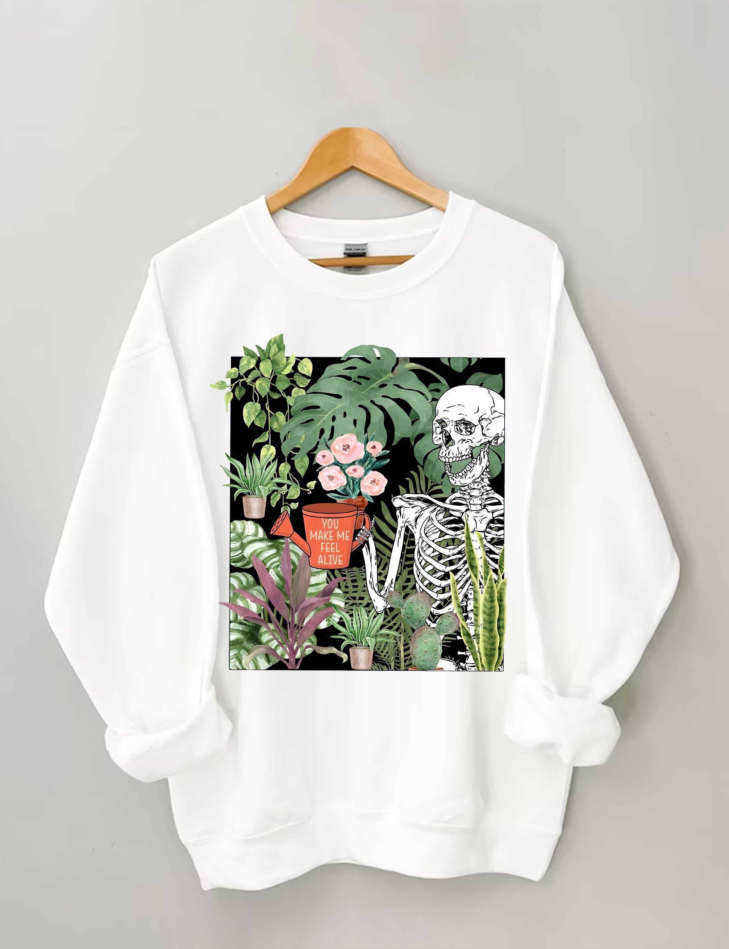 You Make Me Feel Alive Plant Sweatshirt-carlalin
