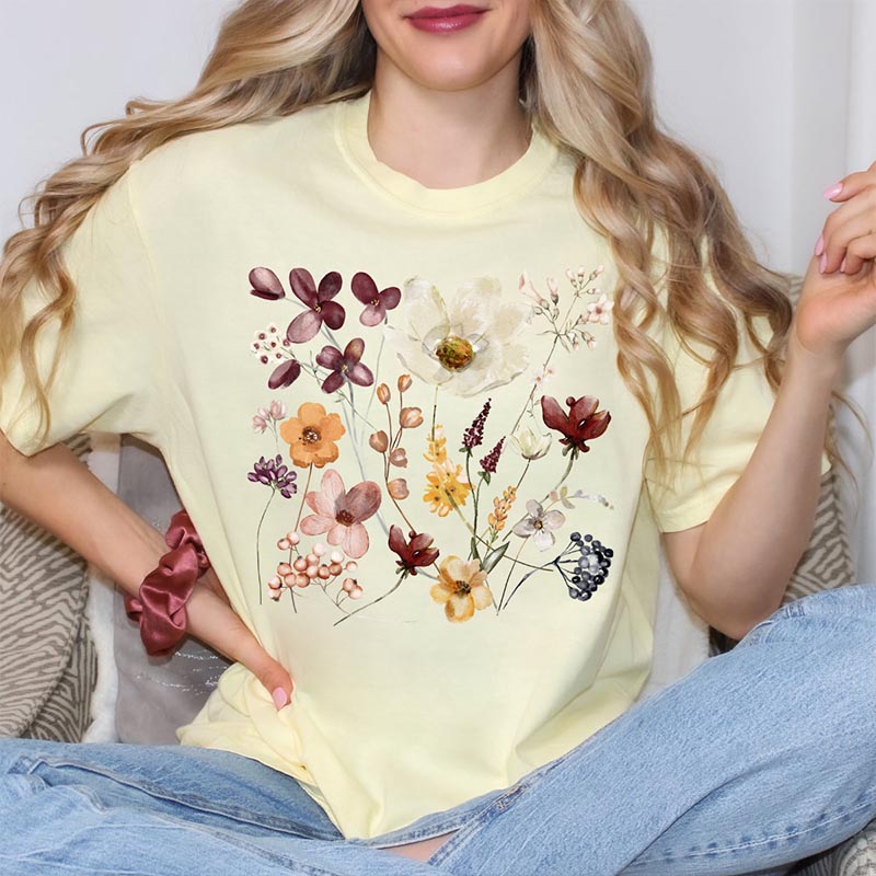 Meadow flowers Gifts T-Shirt-carlalin
