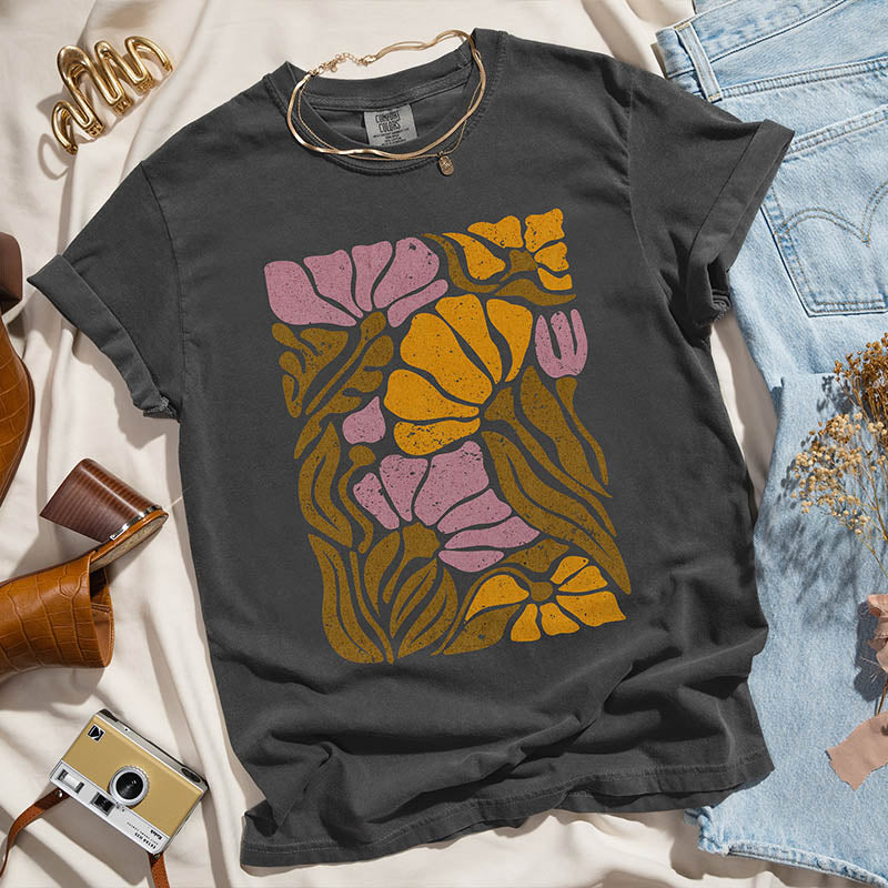 Retro Floral Aesthetic T-Shirt-carlalin