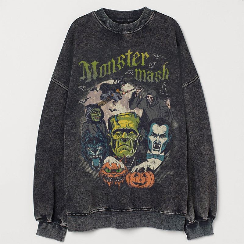 Retro Halloween Comfort Colors Sweatshirt-carlalin