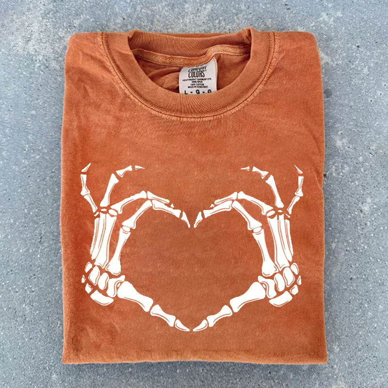 Vintage Skeleton Hand T-shirt-carlalin