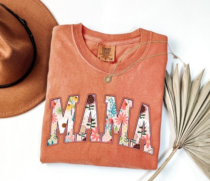 Comfort Colors Vintage Floral Mom Tee