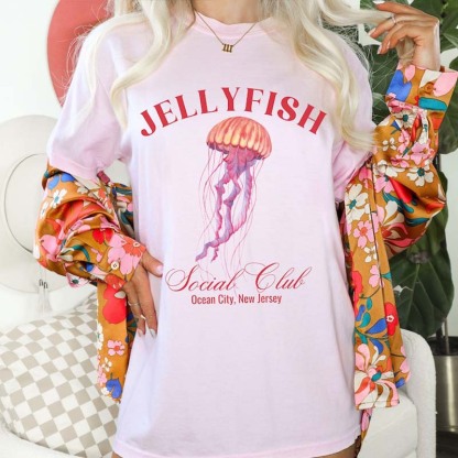 Save The Ocean Of Jellyfish  T-Shirt-carlalin