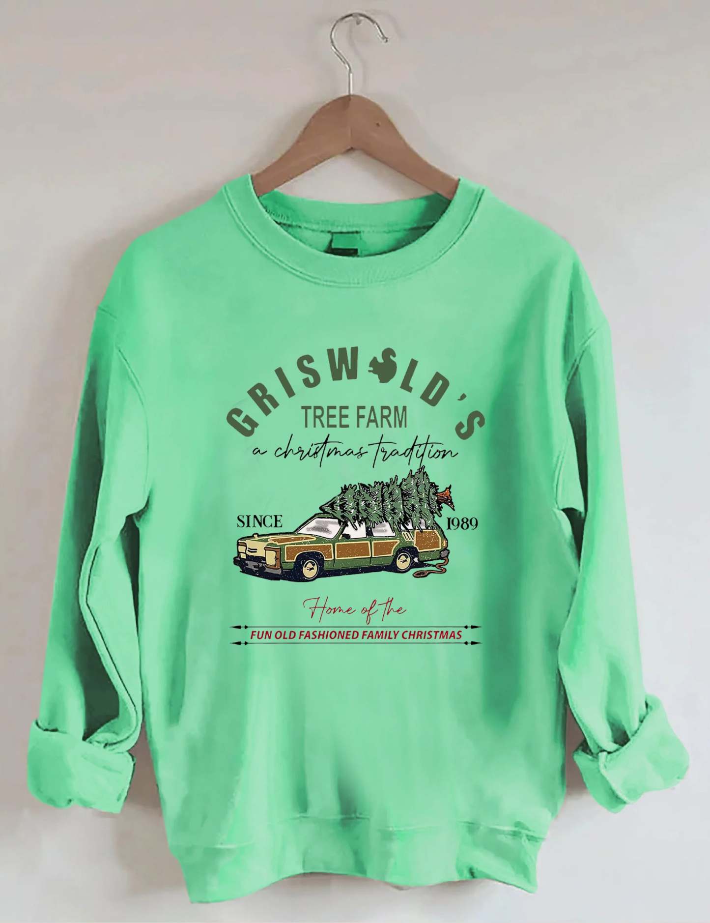Griswold’s Tree Farm a Christmas Tradition sweatshirt-carlalin