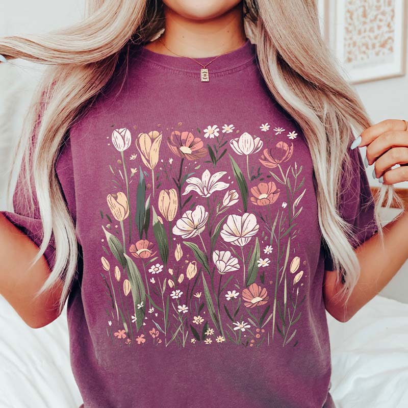 Aesthetic Wild Flower Vintage Nature Lovers T-Shirt-carlalin