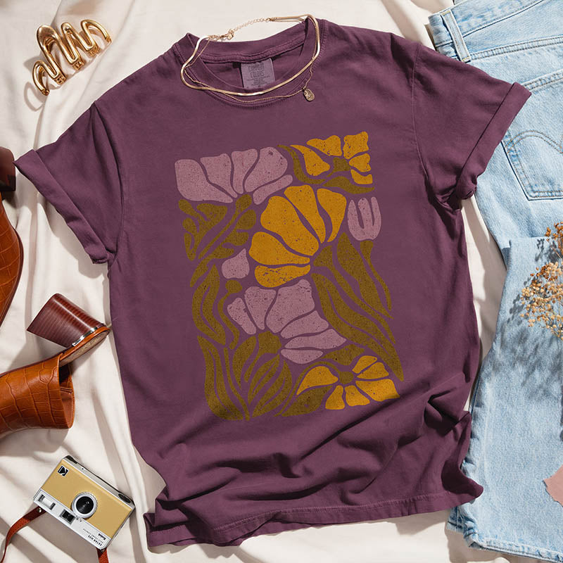 Retro Floral Aesthetic T-Shirt-carlalin