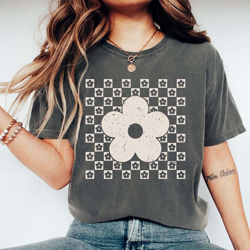 Checkered Flower Trendy Floral T-Shirt-carlalin