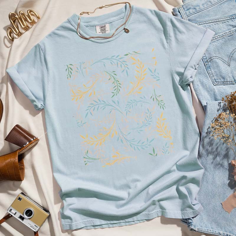 Copenhagen Minimalist Flowers T-Shirt-carlalin