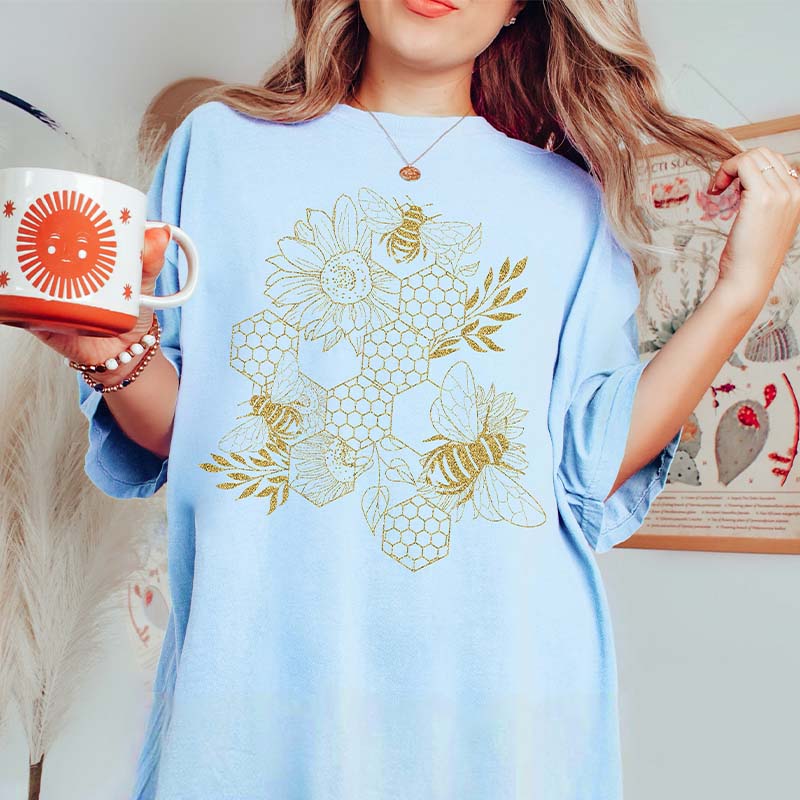 Comfort Colors Bee Lover T-Shirt-carlalin