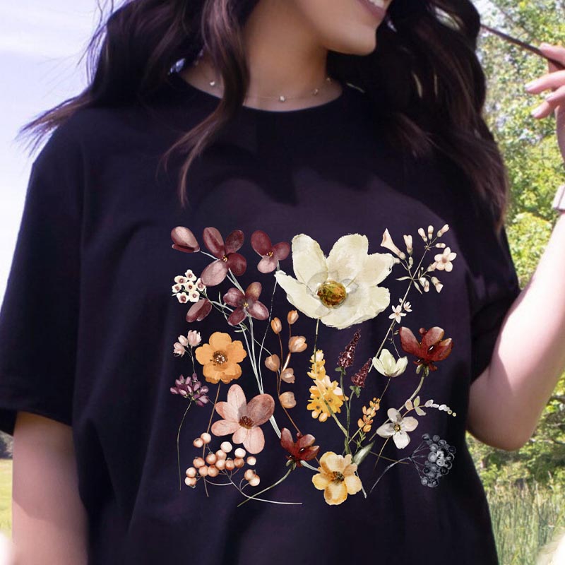 Meadow flowers Gifts T-Shirt-carlalin