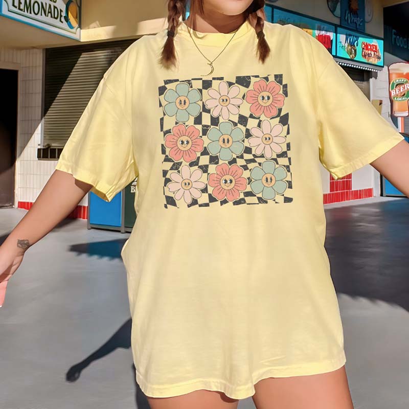 Checkered Flower Retro Trendy Summer T-Shirt-carlalin