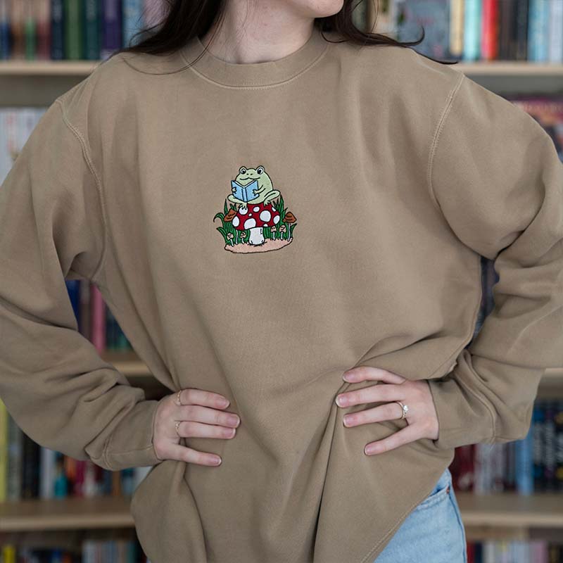 Reading Lover & Cute Frog Sweatshirt 
