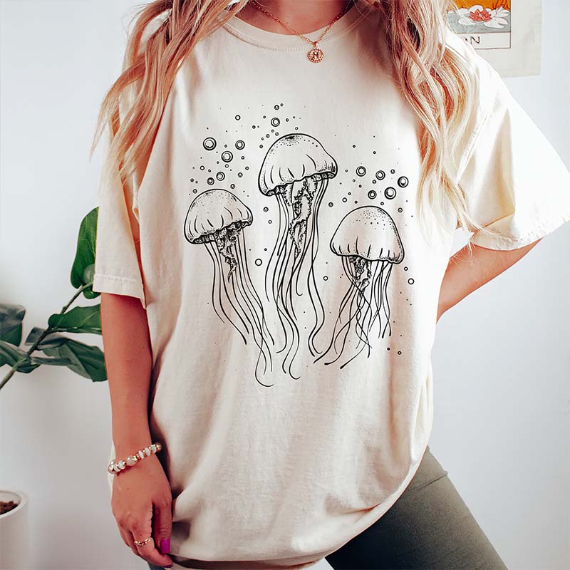 Jellyfish Ocean Sun  Beach Bum T-Shirt 