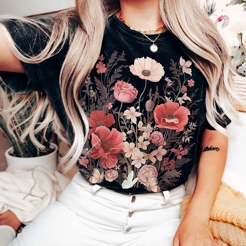 Boho wildflowers granola girl Autumn T-Shirt-carlalin