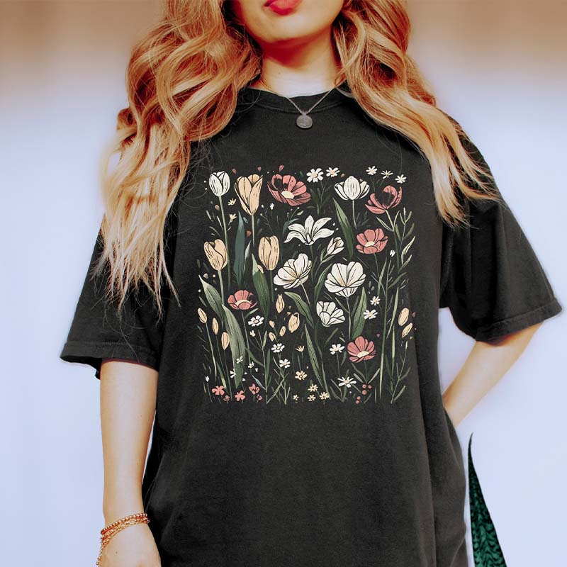 Aesthetic Wild Flower Vintage Nature Lovers T-Shirt-carlalin