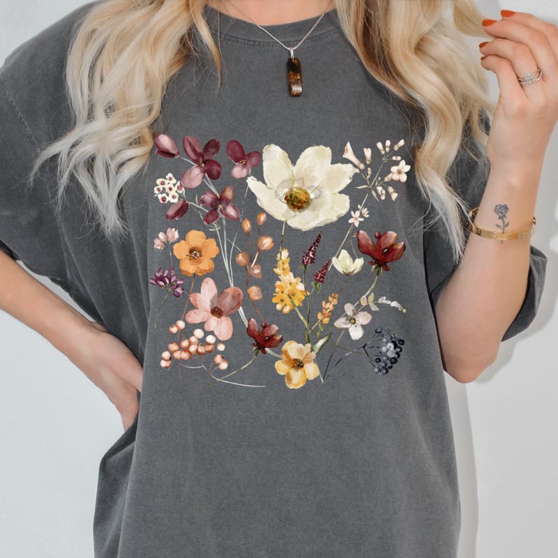 Meadow flowers Gifts T-Shirt-carlalin