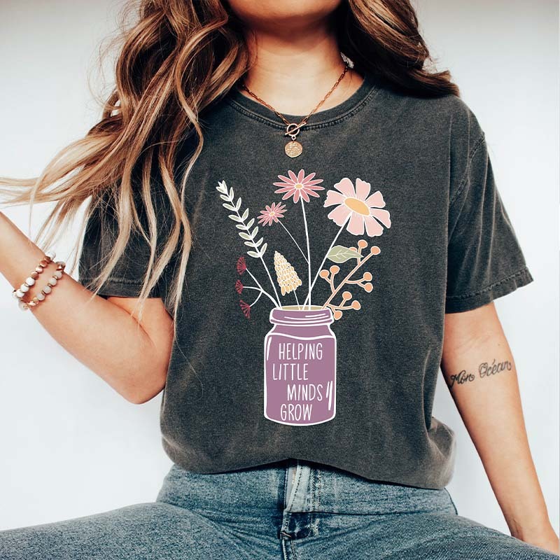 Helping Little Minds Grow Teacher Life T-Shirt-carlalin