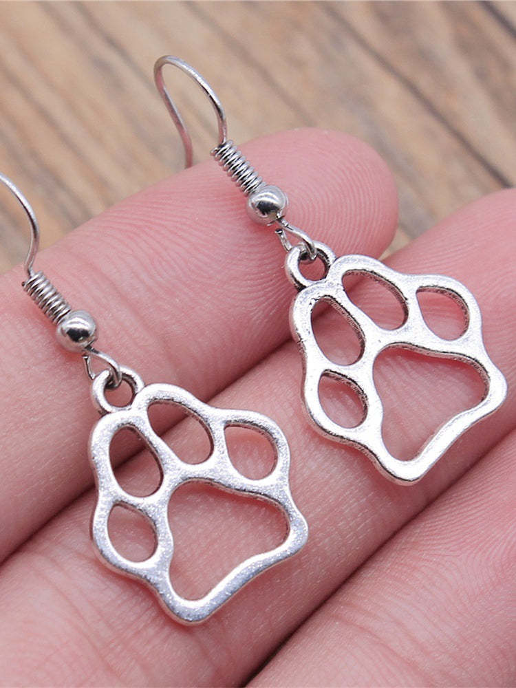Lovely Paw Hollow Carving Earrings-carlalin