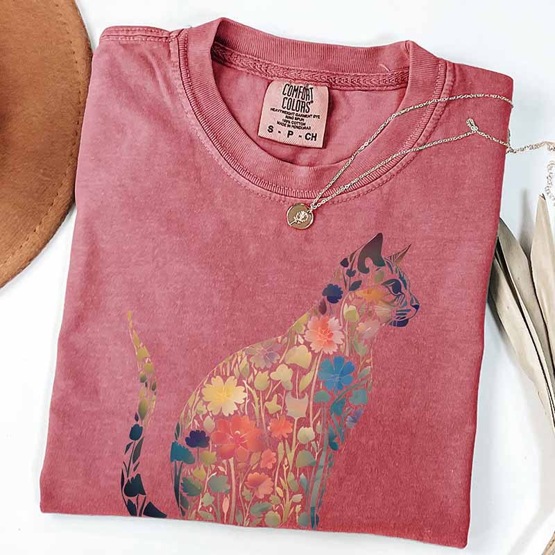 Animal Lover At  Cat T-Shirt Gift for Mom 