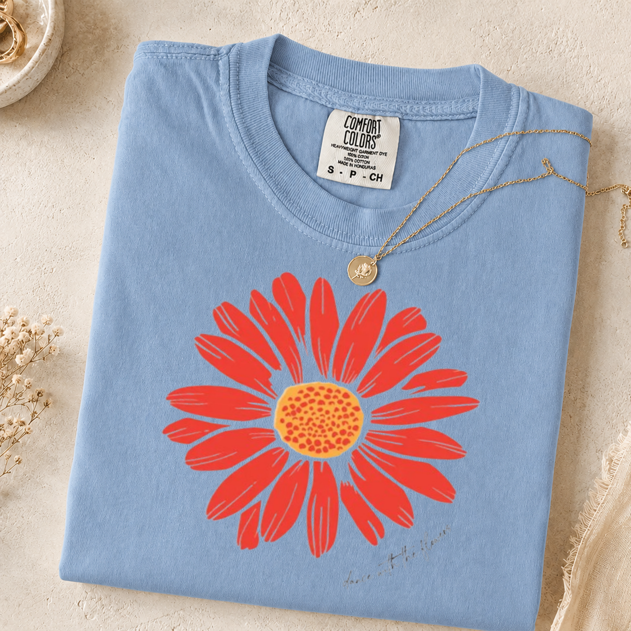 Daisy Flower Sweatshirt, Boho Floral Crewneck, Nature Lover Gift