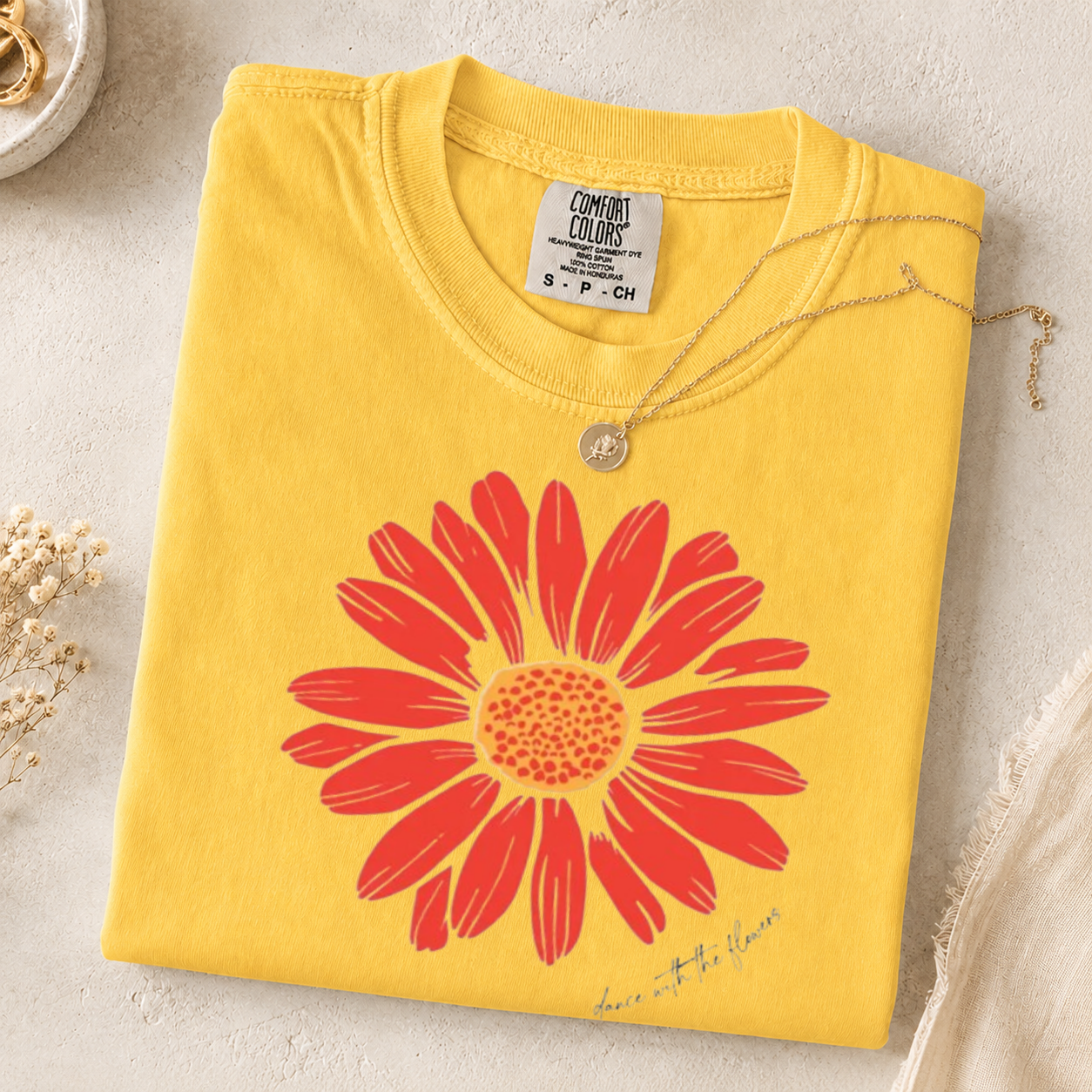 Daisy Flower Sweatshirt, Boho Floral Crewneck, Nature Lover Gift