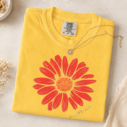 Daisy Flower Sweatshirt, Boho Floral Crewneck, Nature Lover Gift